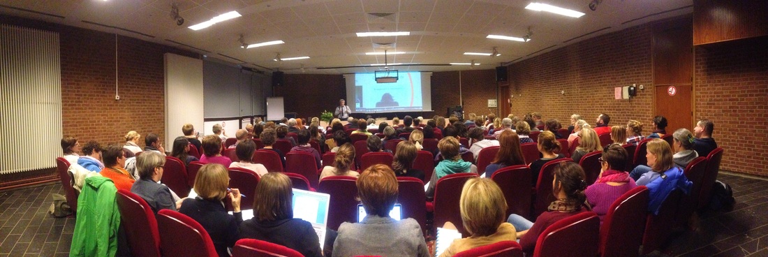 Exposé de Marco Bertolini sur le mindmapping collaboratif en classe